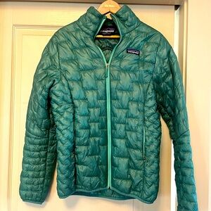 Patagonia women’s puffer jacket M